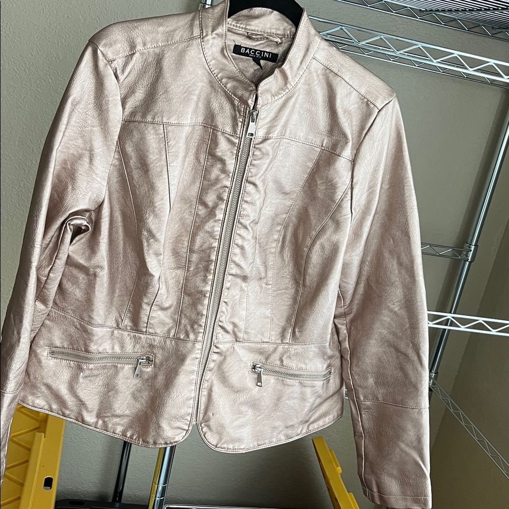 Baccini Rose Gold Blush Faux Leather Moto Jacket Zip Front Women’s Large